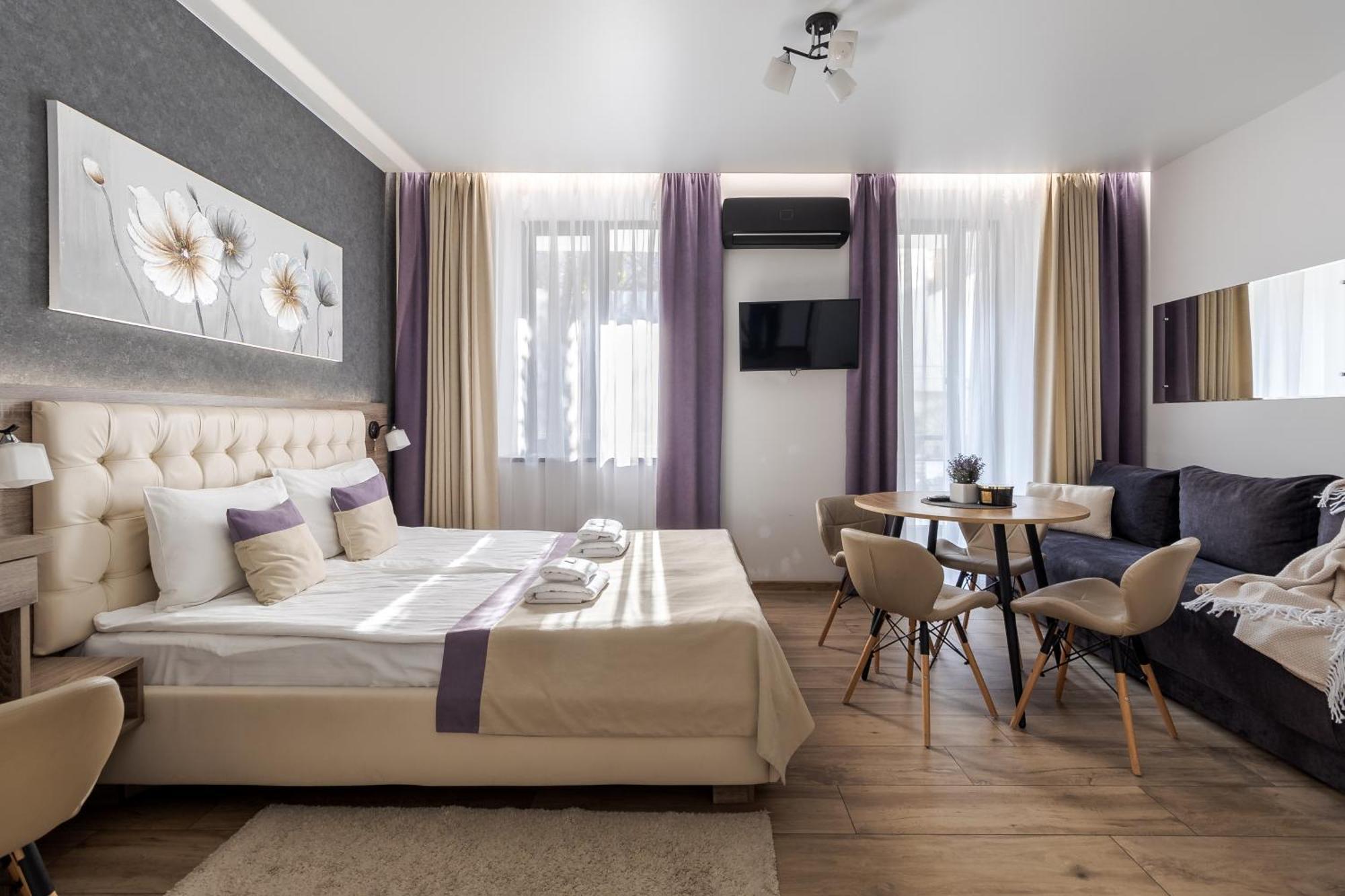 Demar Apart Violet Lviv Exterior photo