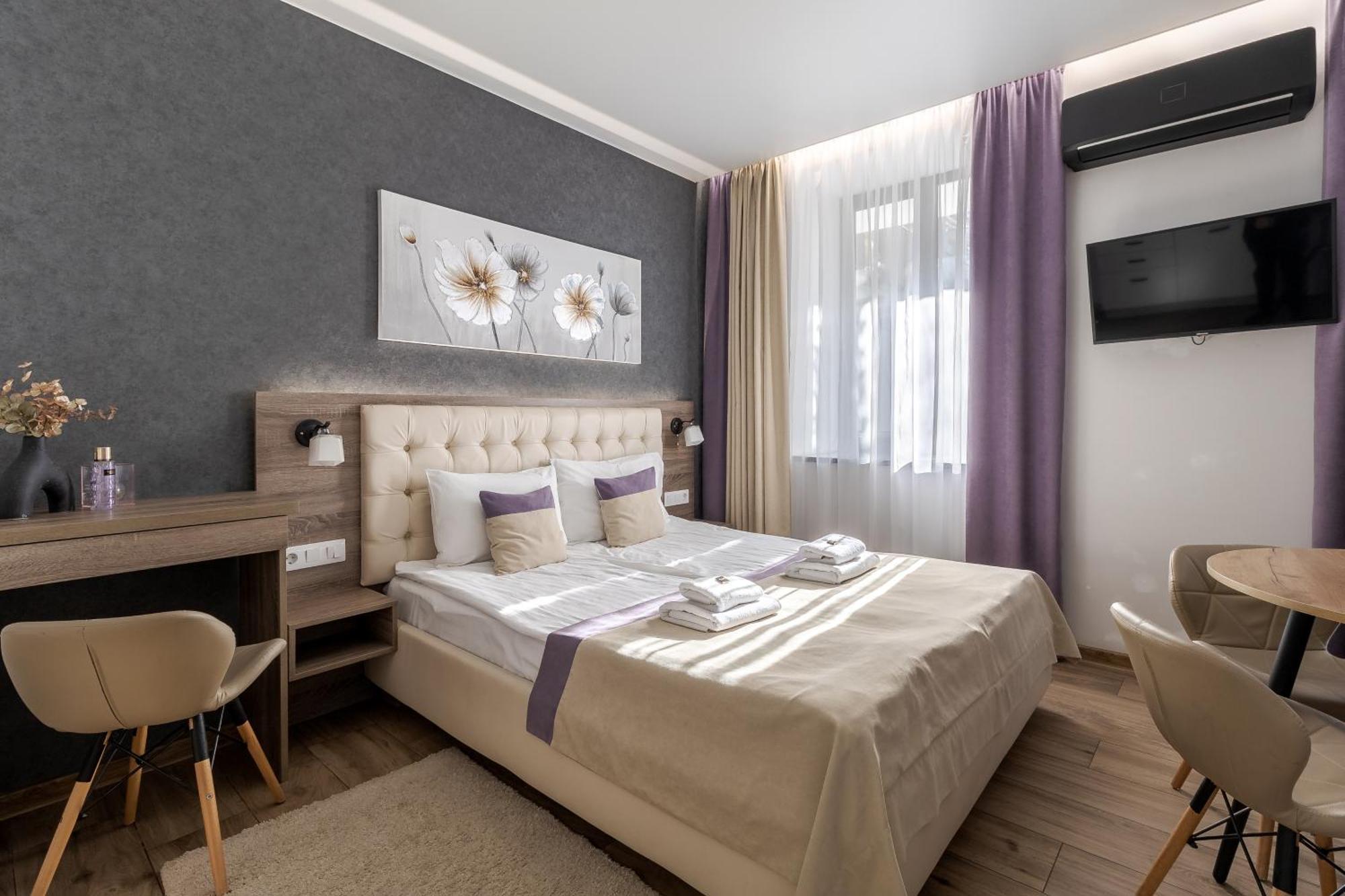 Demar Apart Violet Lviv Exterior photo
